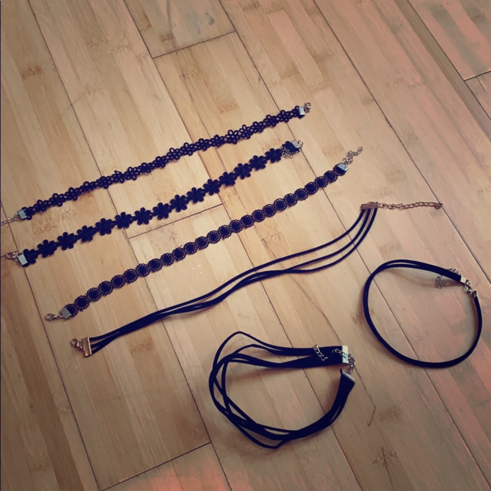 Choker necklaces